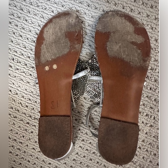 Steve Madden Shineyy Silver Crystal Mesh Diamond Ankle T Strap Thong Sandal 6.5 - Picture 10 of 11